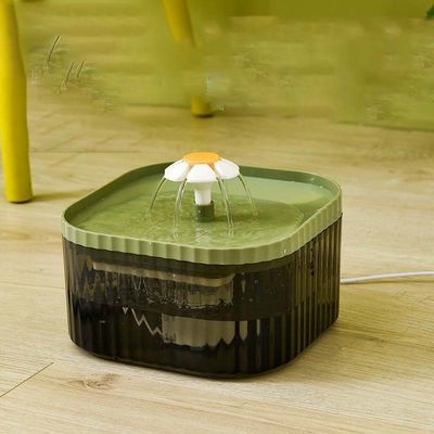 Une fontaine automatique pour les chats ABS, une fontaine pour animaux de compagnie