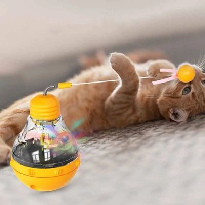 Jouet interactif de chat utilisé depuis longtemps, jouet amusant, bâtonnet de chat avec ampoule électrique et distributeur de nourriture qui fuit