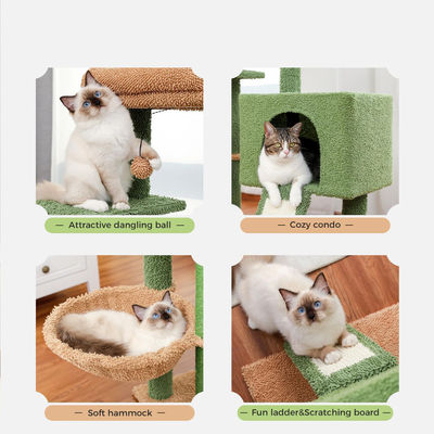 Arbre de chat en bois avec hamac et poteau de grattage