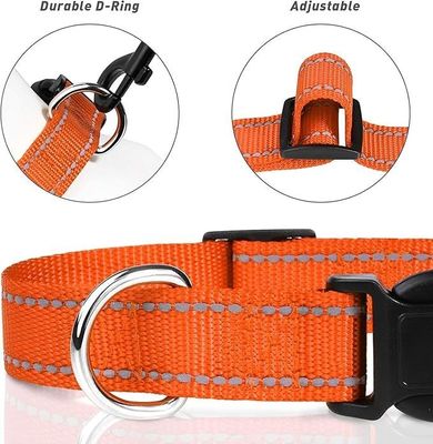 Collier en nylon réfléchissant personnalisé avec ajustement et décoration en fourrure