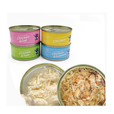 Récipes de poulet et de saumon en conserve pour chats