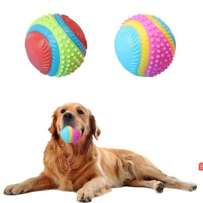 Jouet à bille de chien moyen avec du caoutchouc en latex doux
