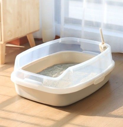 Boîte à ordures spacieuse et auto-nettoyeuse pour plusieurs chats